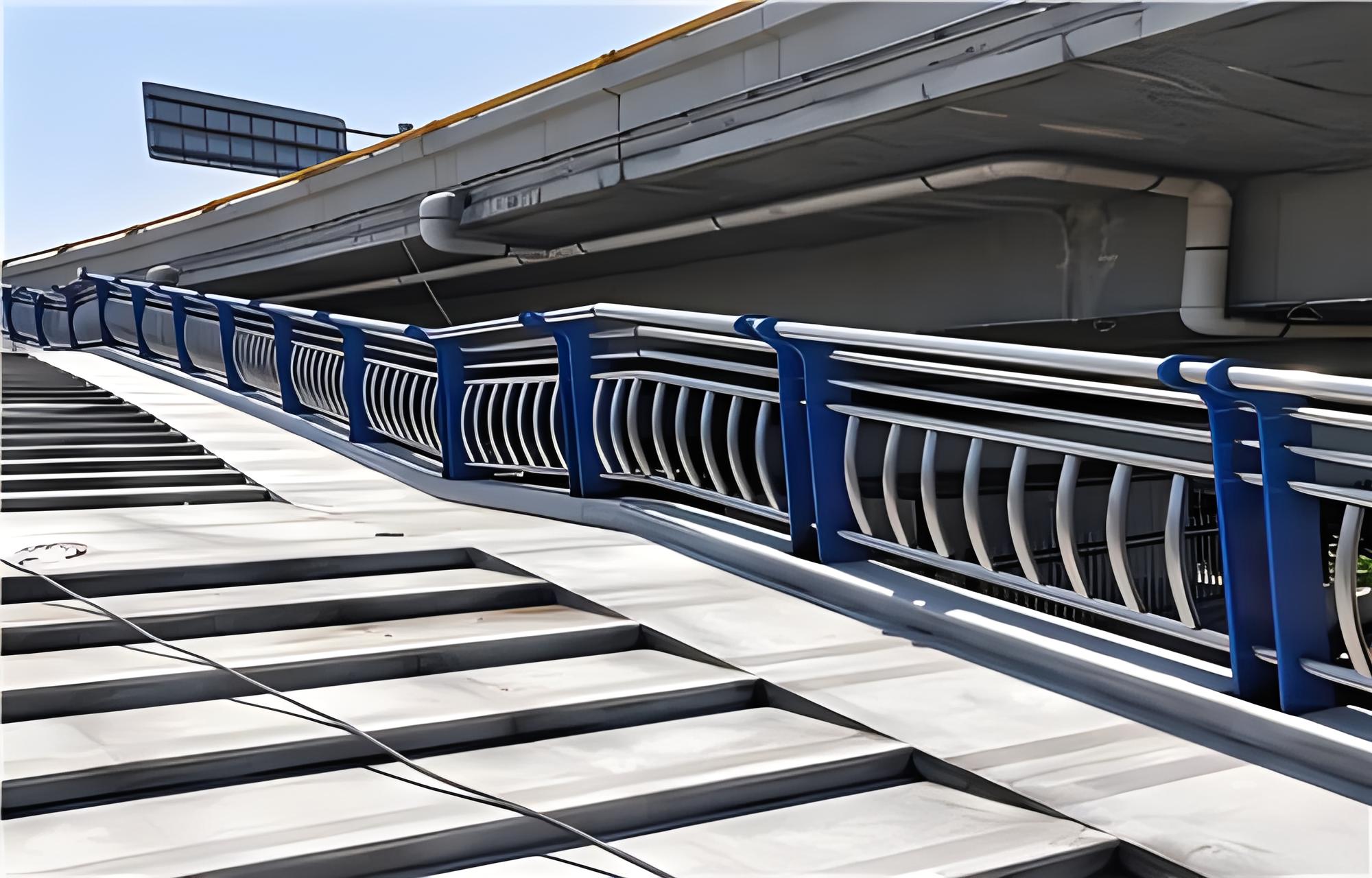 兰州不锈钢桥梁护栏维护方案：确保安全，延长使用寿命